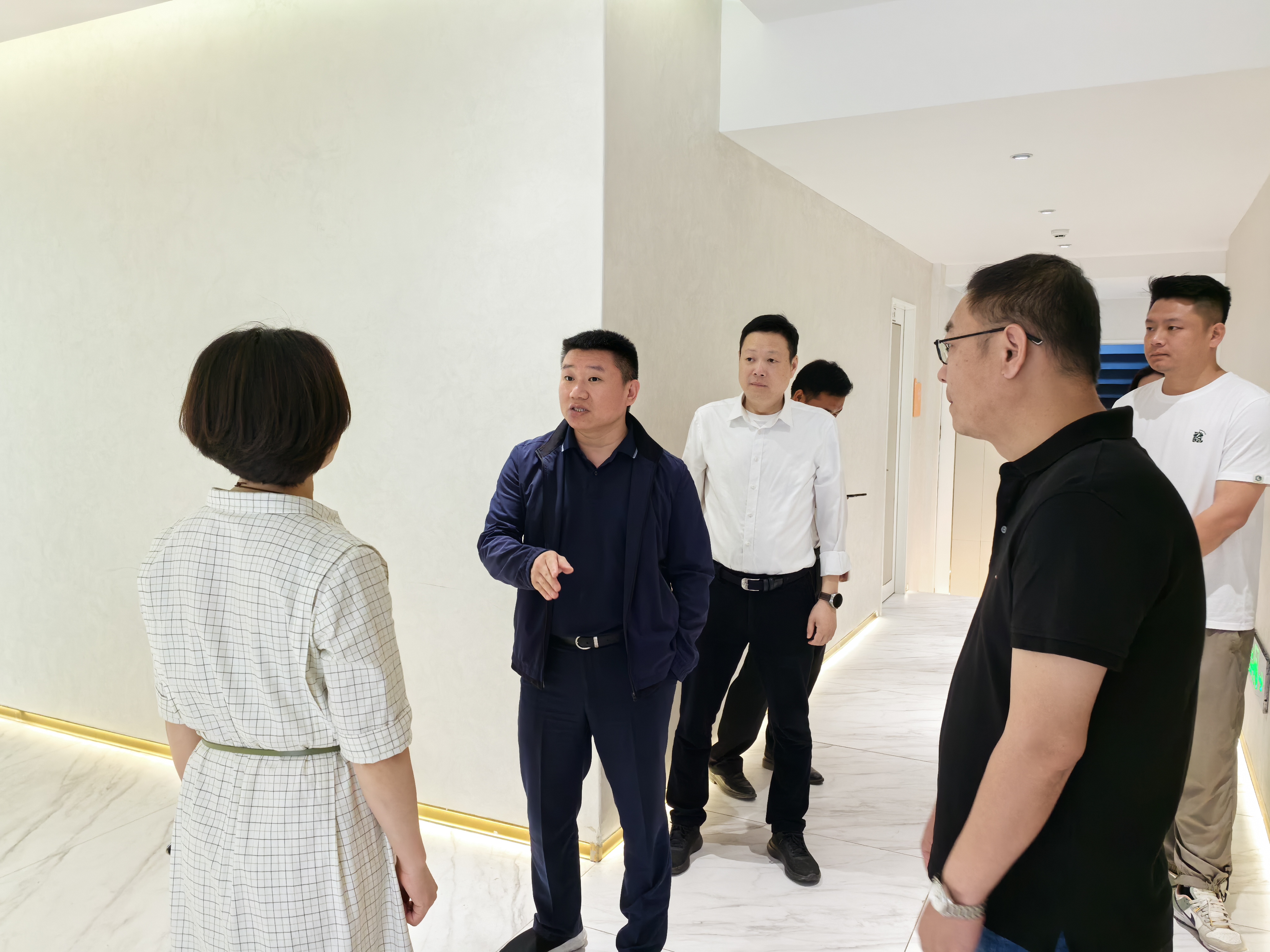 市国控集团党委书记、董事长张志坚带队开展“五一”节前安全生产检查